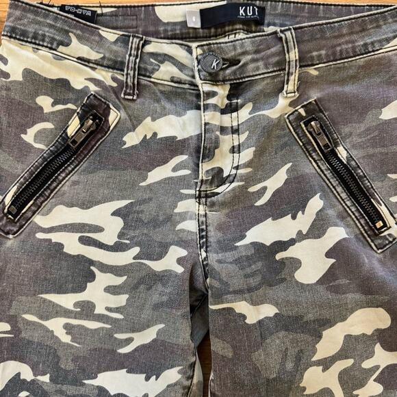 Kut From The Kloth camo straight leg mid rise jeans pants size 6
 b36 - Picture 5 of 6